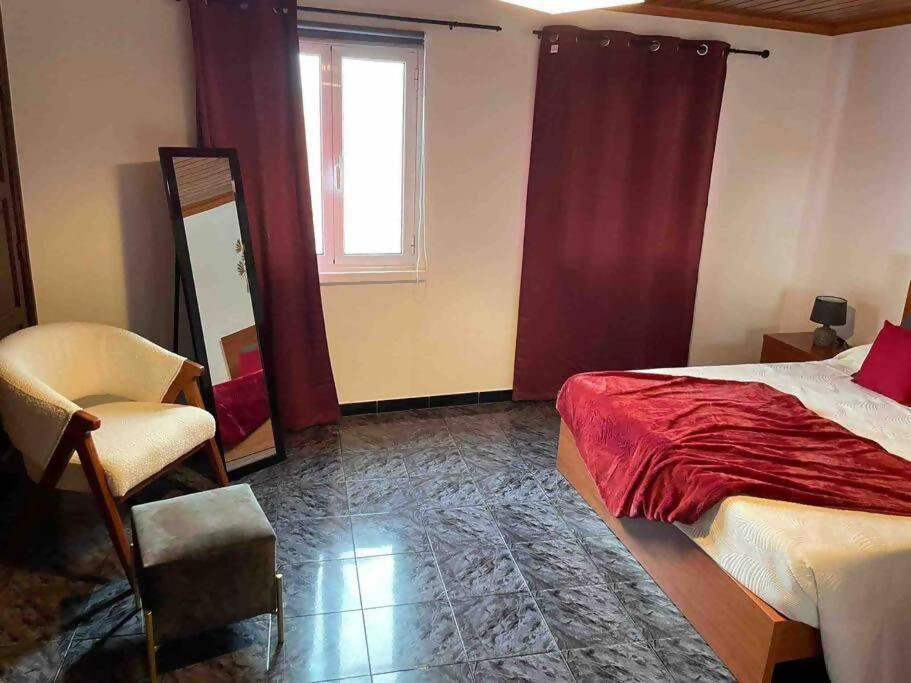 Alvarenga House Maia  Extérieur photo