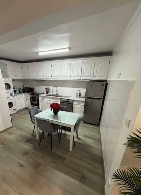 Alvarenga House Maia  Extérieur photo